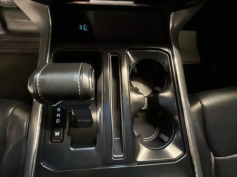 Used 2022 Ford F150 Lariat w/ Equipment Group 502A High image 27