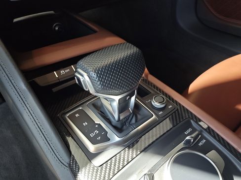 Used 2018 Audi R8 V10 plus image 22