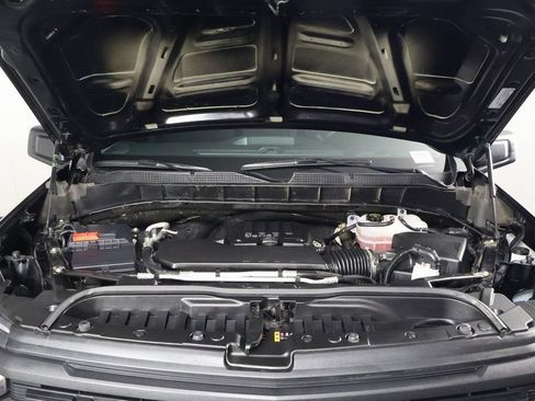 Used 2025 Chevrolet Silverado 1500 W/T RWD image 13