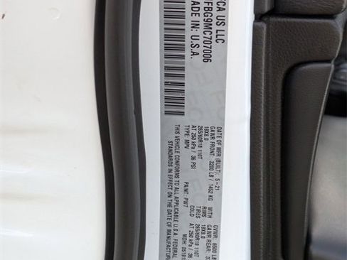 Used 2021 Jeep Grand Cherokee Limited image 40