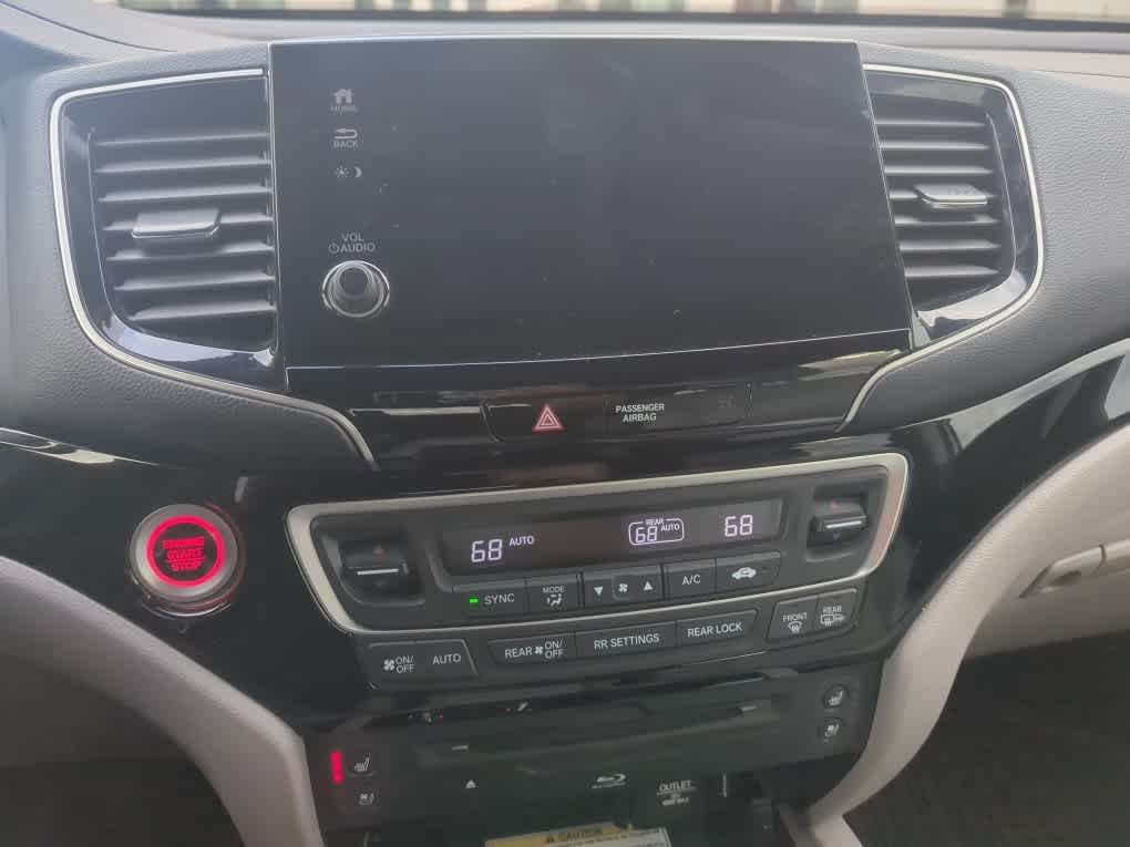 Used 2019 Honda Pilot Elite image 8
