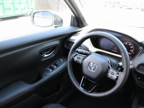 New 2026 Honda HR-V Sport image 26