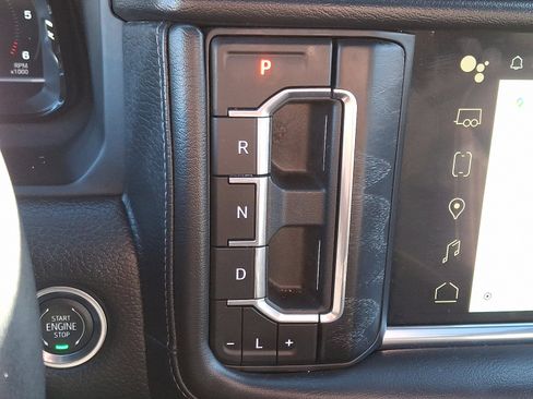 Used 2024 GMC Yukon XL Denali w/ Denali Reserve Package image 18