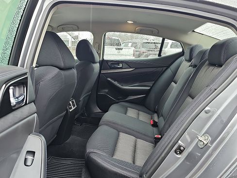 Used 2018 Nissan Maxima 3.5 S image 10