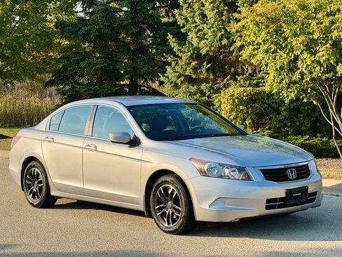 Used 2009 Honda Accord LX-P image 8