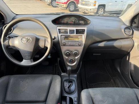 Used 2012 Toyota Yaris Sedan FWD image 11