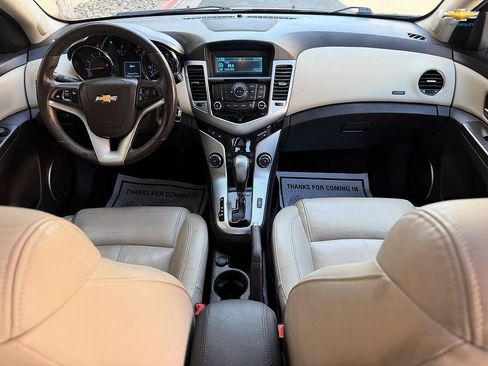 Used 2011 Chevrolet Cruze LTZ FWD image 9