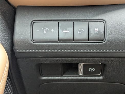 Used 2023 Hyundai Santa Fe Calligraphy FWD image 28