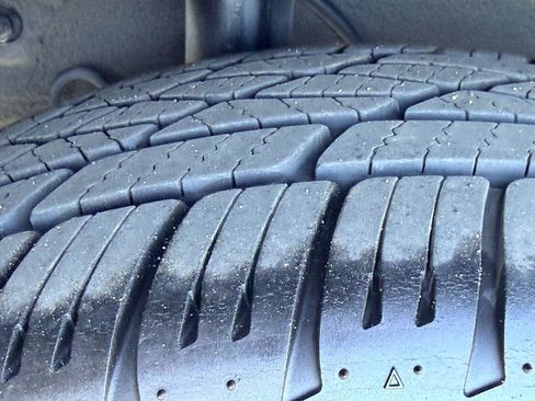 Used 2017 MAZDA MAZDA3 Touring image 12