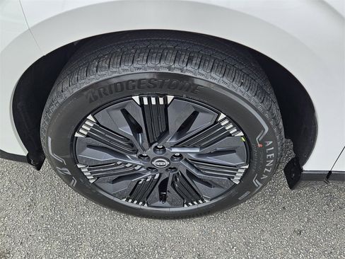 New 2026 Nissan Murano Platinum image 18