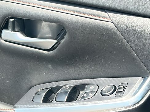 Certified 2024 Nissan Sentra SR FWD image 14