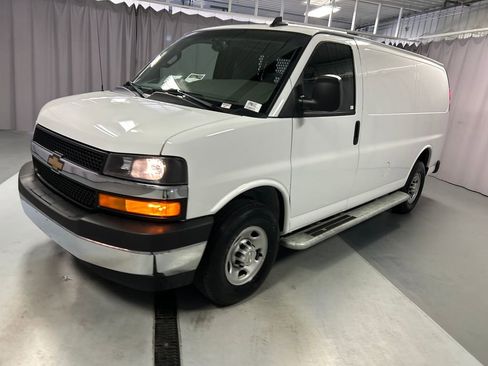 Used 2024 Chevrolet Express 2500 Work Van w/ Driver Convenience Package image 3