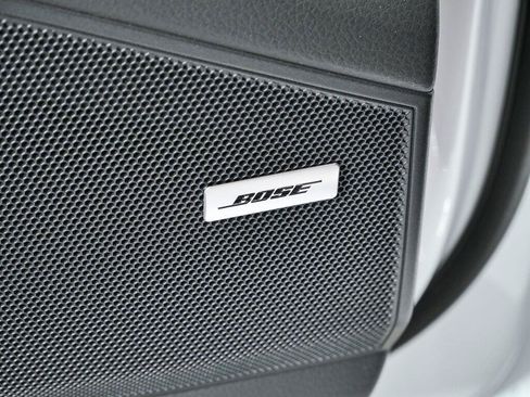 New 2026 Porsche Cayenne Coupe AWD/4WD image 7