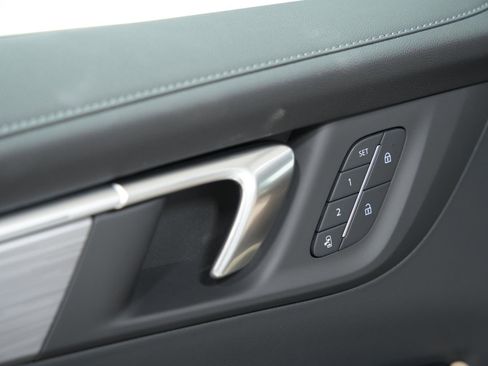 New 2026 Buick Enclave Preferred w/ Power Package image 21