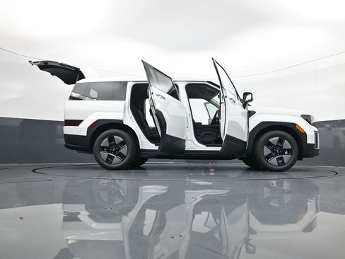 New 2026 Hyundai Santa Fe SE image 34