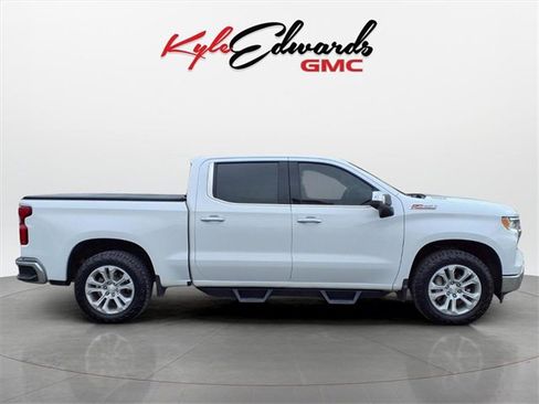 Used 2022 Chevrolet Silverado 1500 LTZ image 4