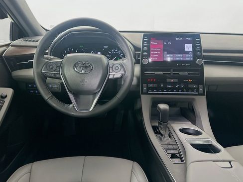 Used 2022 Toyota Avalon XLE image 21