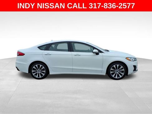 Used 2020 Ford Fusion SE image 8