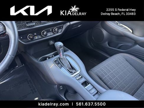 Used 2024 Honda HR-V Sport image 18