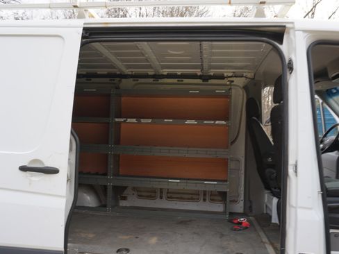 Used 2012 Mercedes-Benz Sprinter 2500 image 21