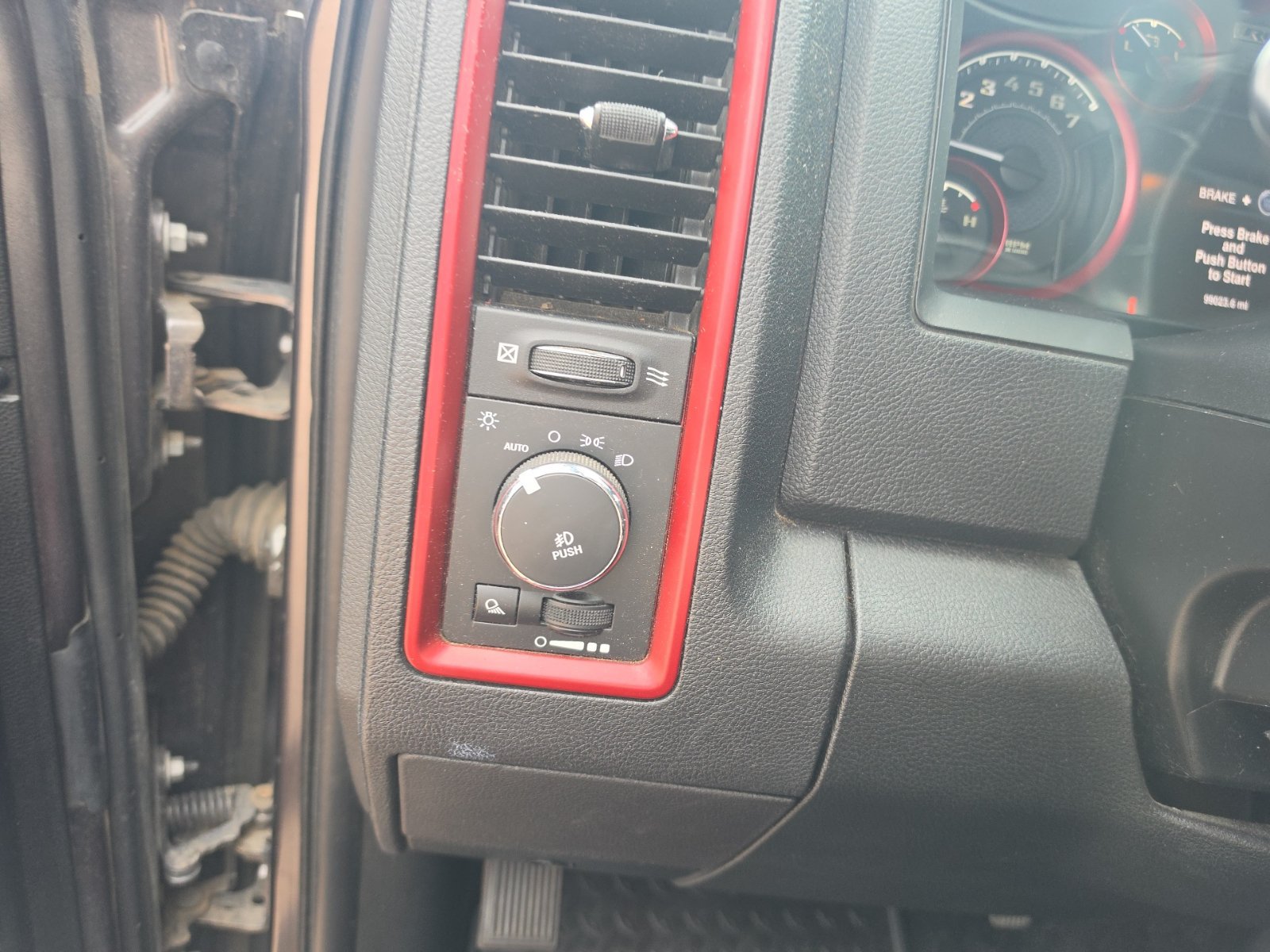 Used 2016 RAM 1500 Rebel w/ Luxury Group AWD/4WD image 22