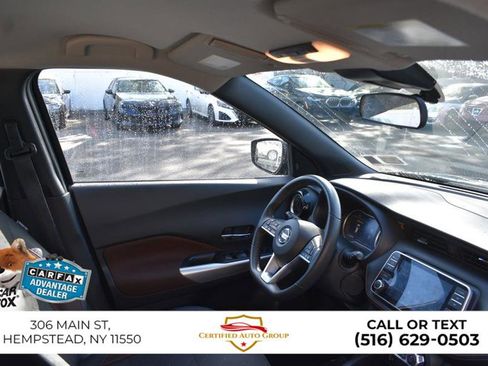 Used 2020 Nissan Kicks SR image 21