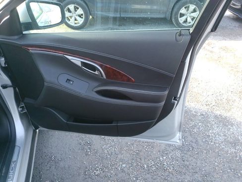 Used 2011 Buick LaCrosse CXL image 36