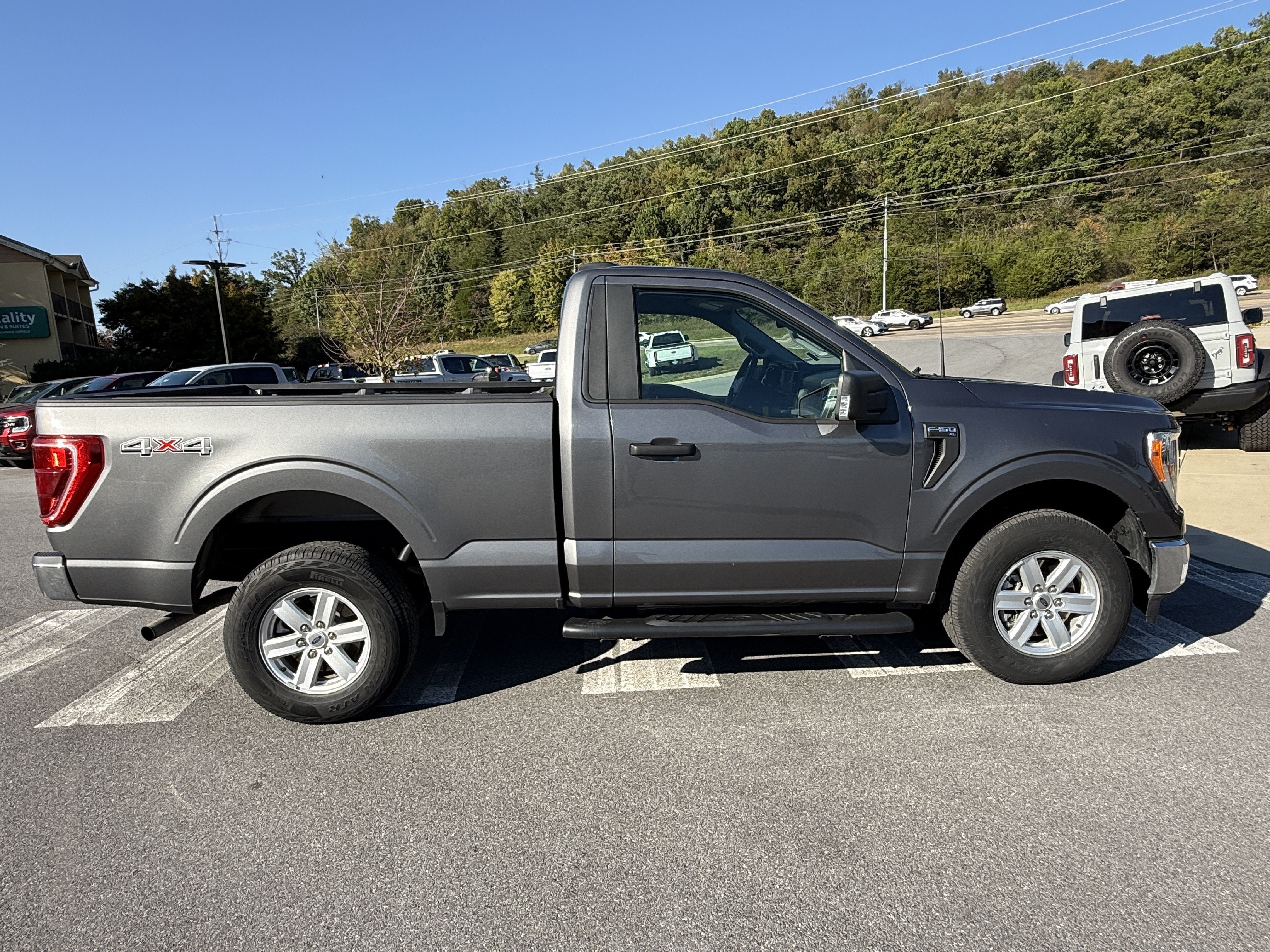 Used 2022 Ford F150 XL w/ Equipment Group 101A High AWD/4WD image 4
