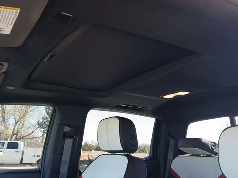 Used 2023 GMC Canyon AT4X image 51