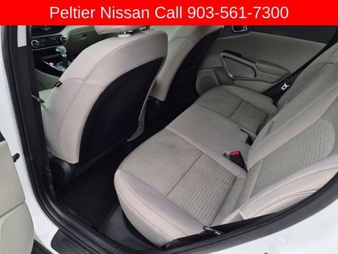 Used 2025 Kia Soul EX FWD image 22