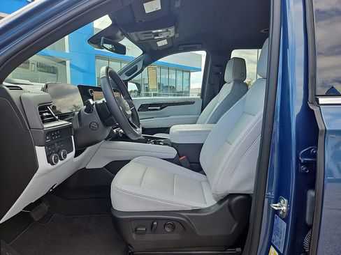 New 2025 Chevrolet Tahoe Premier image 10