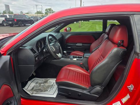 Used 2014 Dodge Challenger R/T Plus RWD image 8