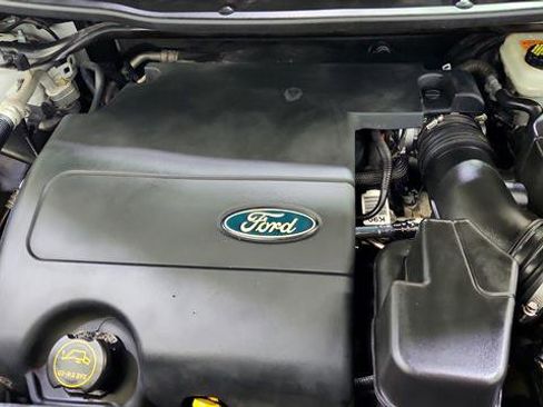 Used 2015 Ford Explorer XLT w/ Equipment Group 202A image 34