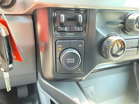 Used 2026 Ford F350 XLT AWD/4WD image 46
