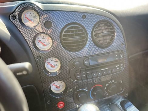 Used 2006 Dodge Viper SRT-10 RWD image 19