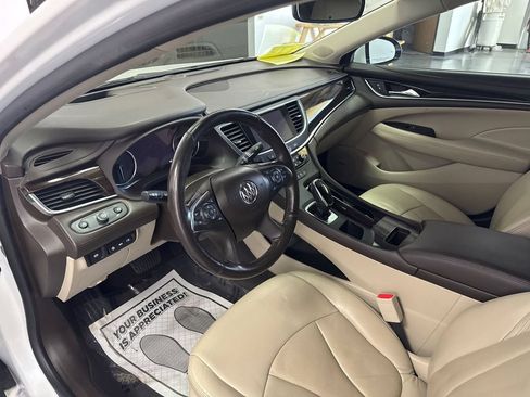 Used 2018 Buick LaCrosse Premium w/ Driver Confidence Package #2 FWD image 8