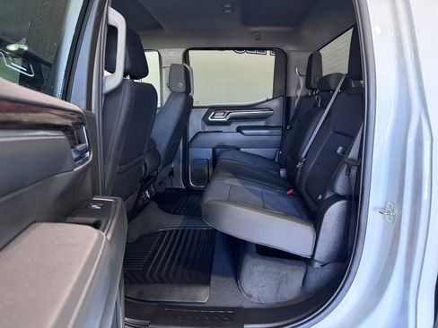 Certified 2024 GMC Sierra 1500 Elevation image 10