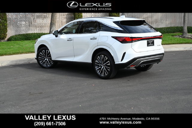Certified 2026 Lexus RX 350 Premium Plus w/ Accessory Package (P2) FWD image 4