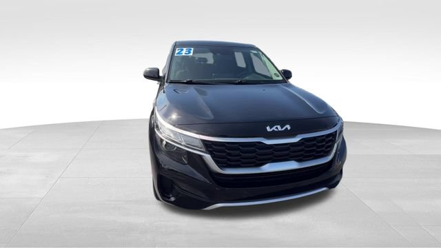 Used 2023 Kia Seltos LX AWD/4WD image 9