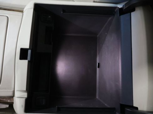 Used 2015 GMC Yukon XL Denali w/ Touring Package image 35