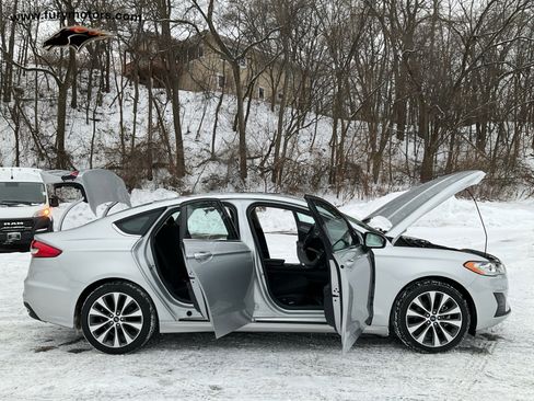 Used 2019 Ford Fusion SE image 37