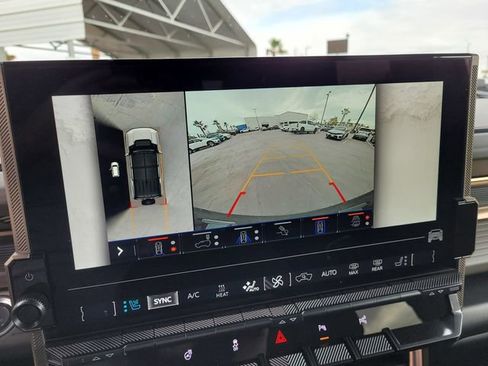 New 2025 GMC Hummer EV 2X AWD/4WD image 8