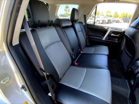 Used 2023 Toyota 4Runner SR5 Premium w/ Moonroof Package RWD image 35