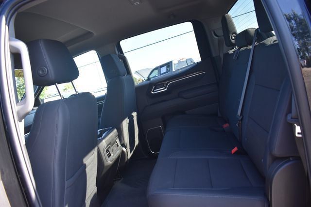Certified 2025 Chevrolet Silverado 1500 RST AWD/4WD image 20
