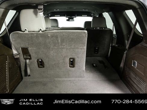 Used 2025 Chevrolet Tahoe LT image 30