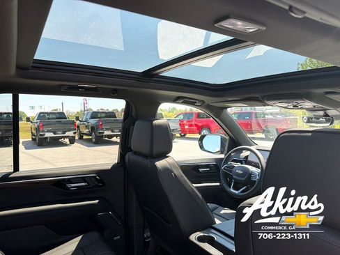 New 2026 Chevrolet Tahoe High Country w/ Sun And Tow Package AWD/4WD image 20