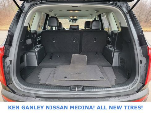 Used 2021 Kia Telluride LX image 43