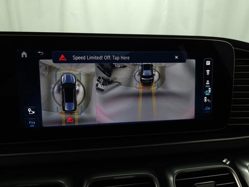 Used 2024 Mercedes-Benz GLS 450 4MATIC image 31