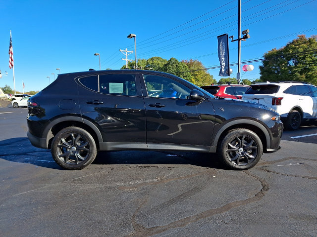 Used 2024 Dodge Hornet GT w/ GT Blacktop Package AWD/4WD image 7