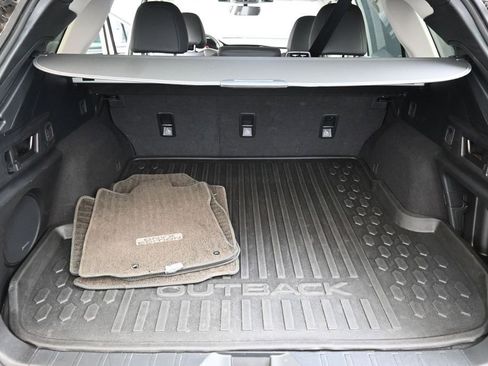 Certified 2025 Subaru Outback Onyx Edition AWD/4WD image 19